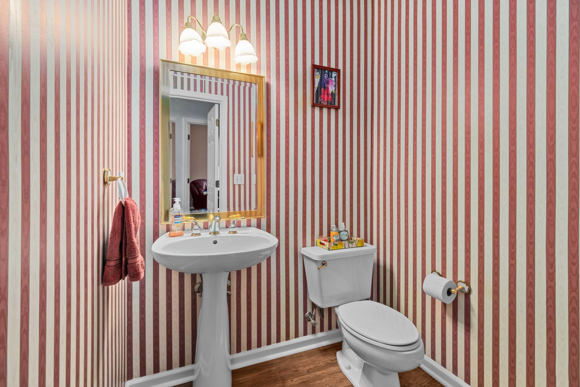 2724 Gaston Gate Photo 13