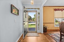 2724 Gaston Gate photo 4