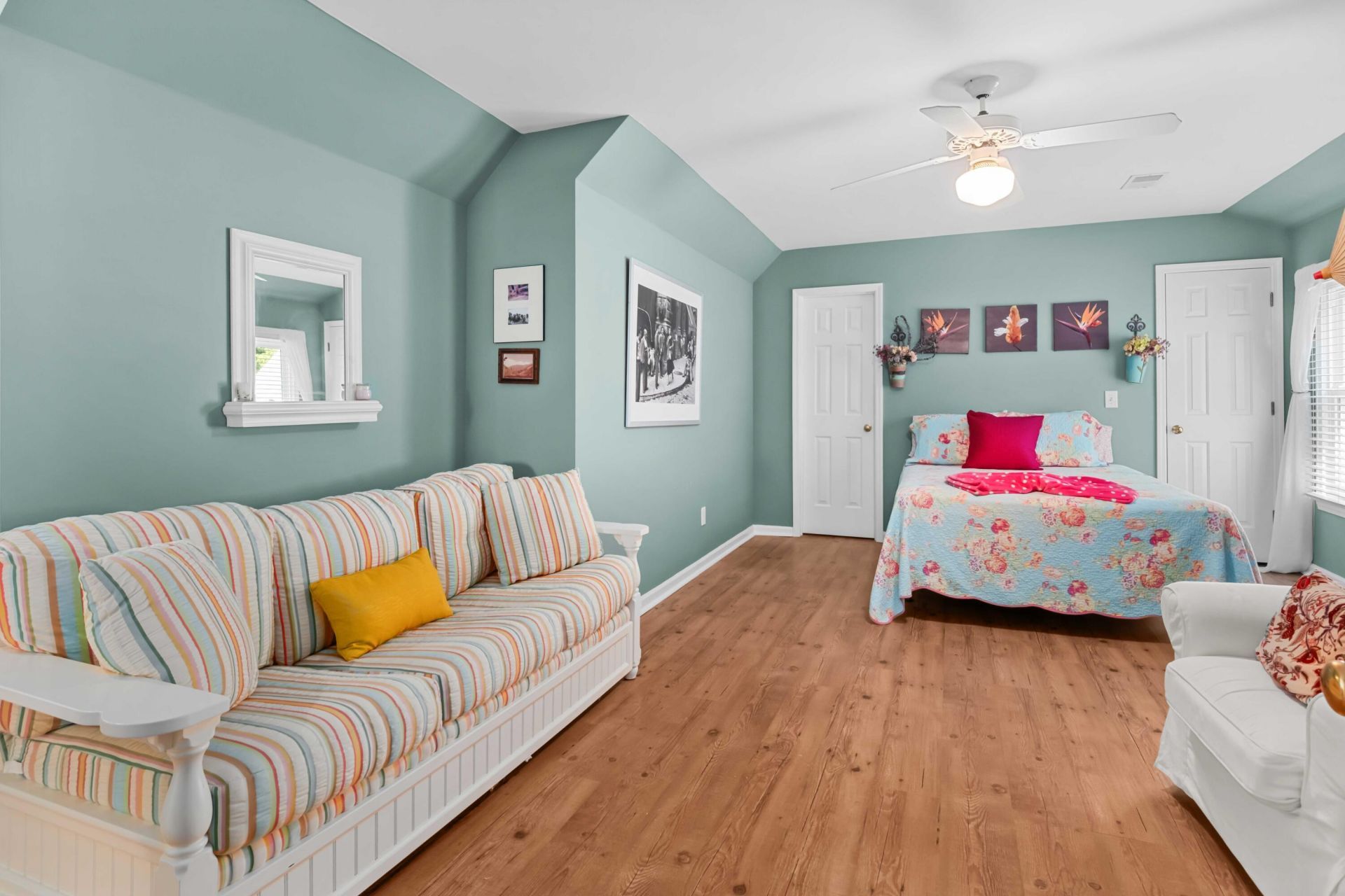 2724 Gaston Gate Photo 33