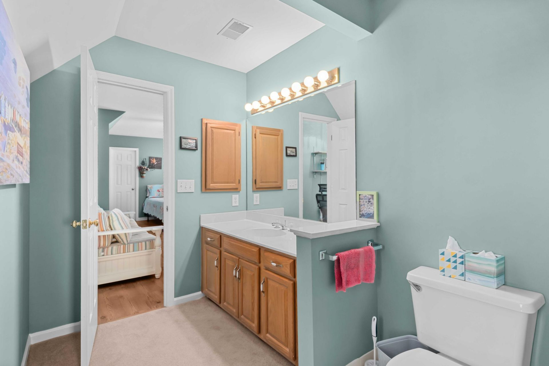 2724 Gaston Gate Photo 36