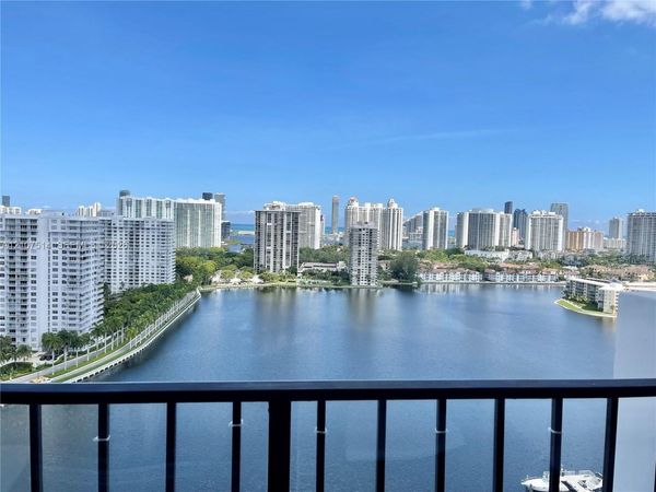 2750 NE 183rd St , Unit 2310, Aventura, FL 33160