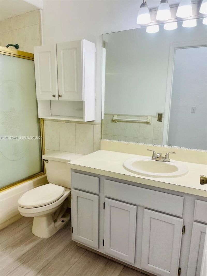 8995 NW 148th St , Unit 8995, Miami Lakes, FL 33018 Photo
