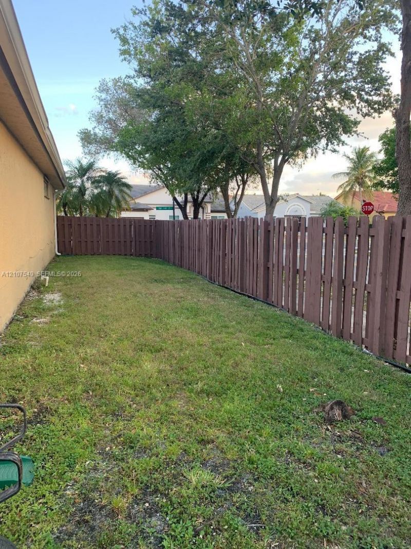 8995 NW 148th St , Unit 8995, Miami Lakes, FL 33018 Photo