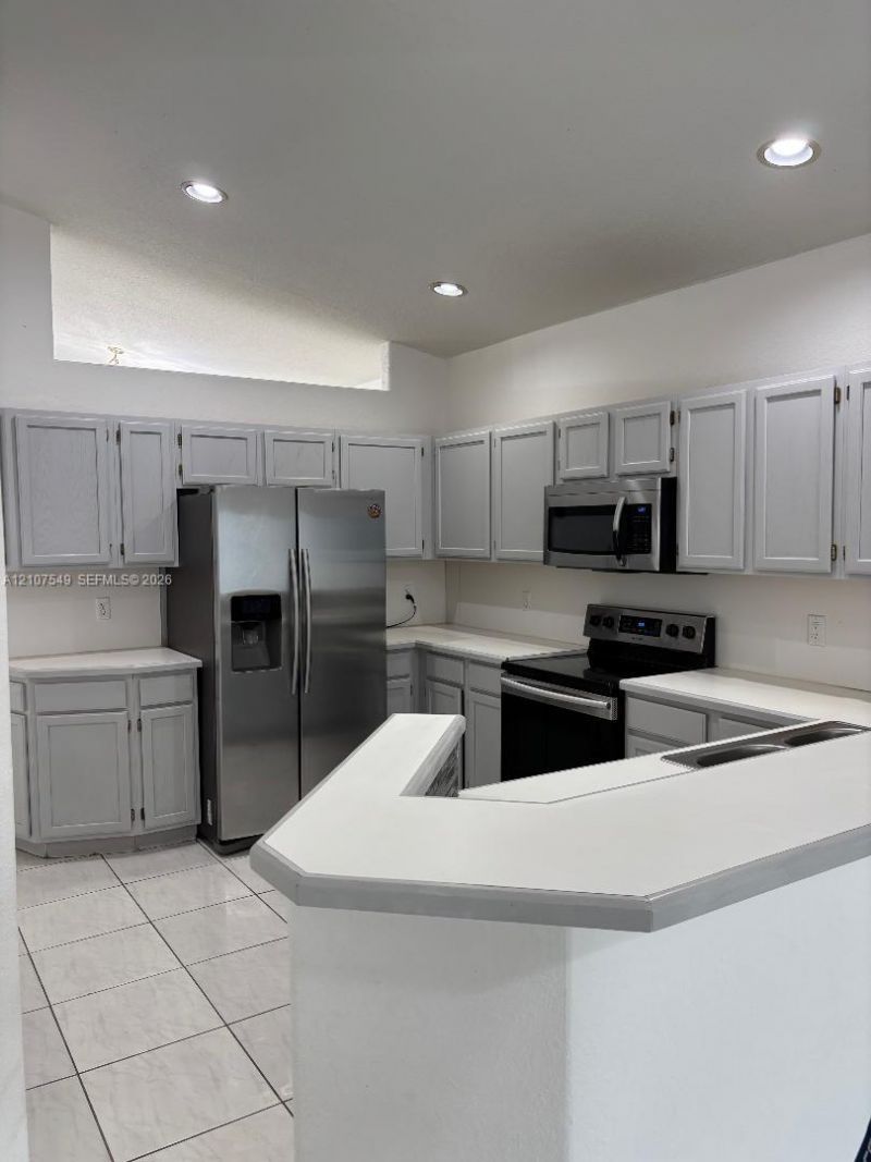8995 NW 148th St , Unit 8995, Miami Lakes, FL 33018 Photo