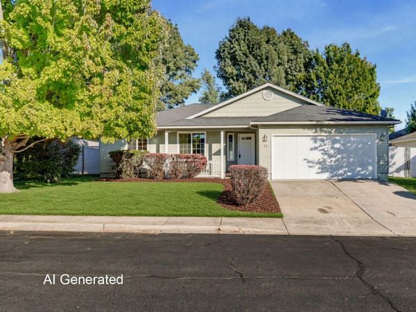 23 Devonwood Court, Eagle Point, OR 97524