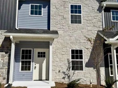 536 Leesville Road, Lynchburg, VA 24502