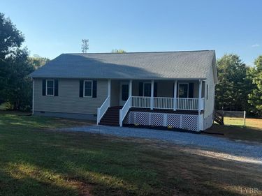 634 Phoebe Pond Road, Concord, VA 24538