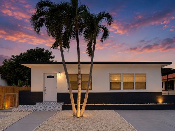 1232 SW 30TH Place, Unit 1232, Miami, FL 33135