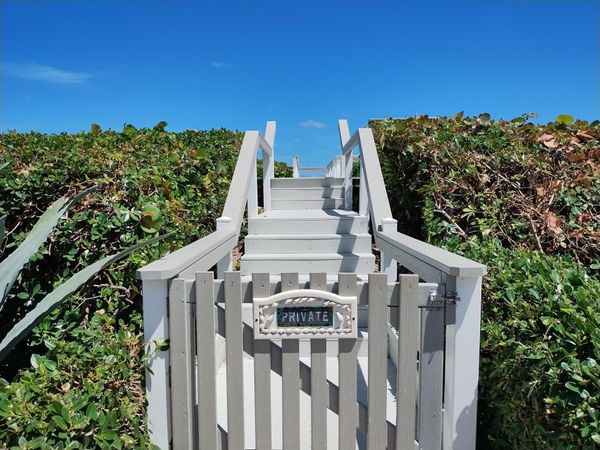 5500 OLD OCEAN Boulevard, Unit 210, Ocean Ridge, FL 33435