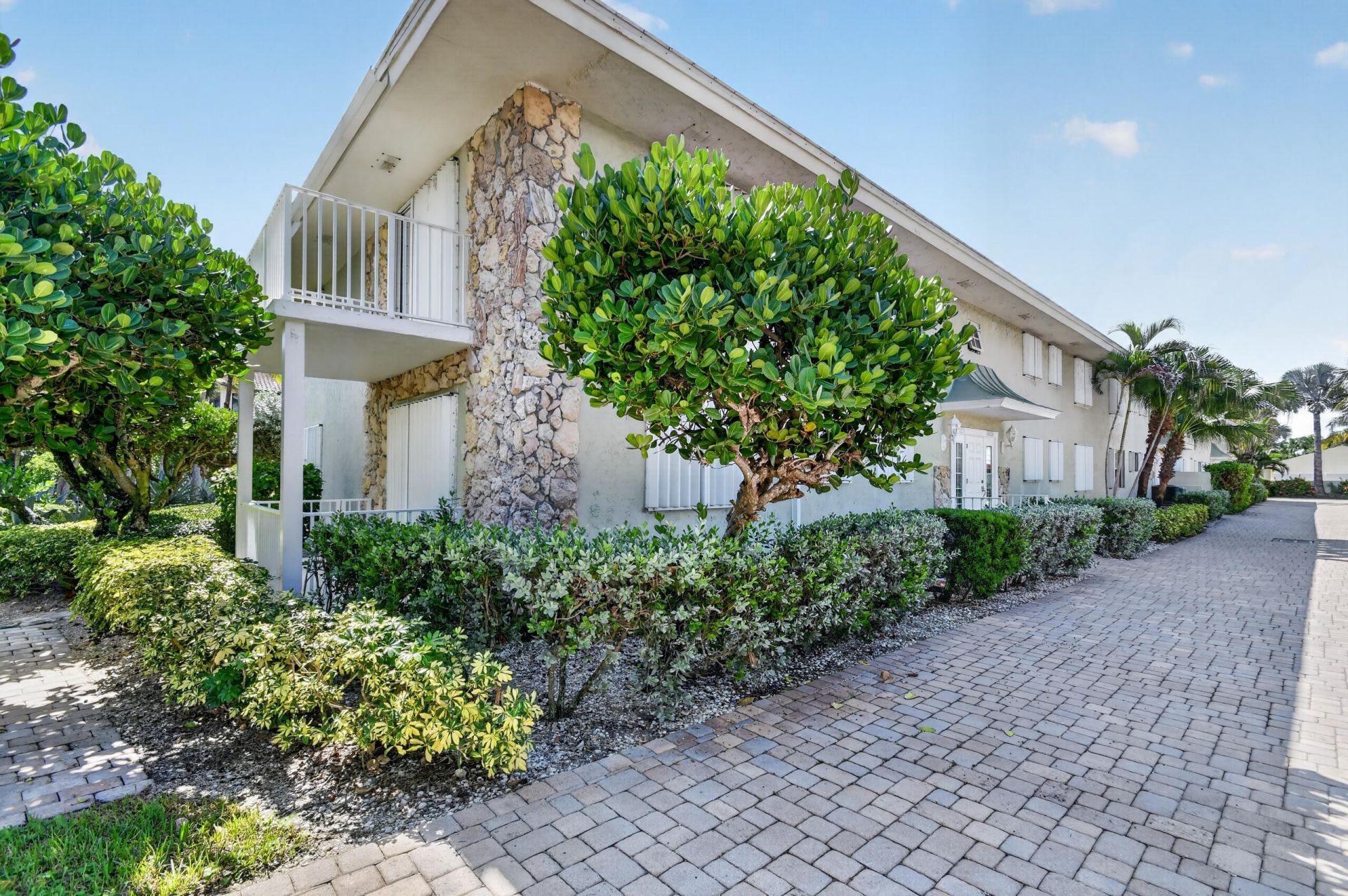 5500 Old Ocean Boulevard, Unit 210, Ocean Ridge, FL 33435 Photo