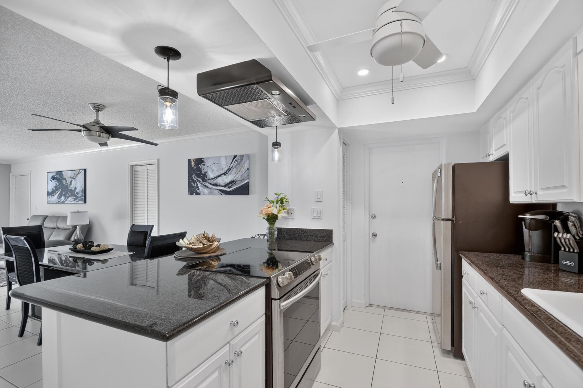 5500 Old Ocean Boulevard, Unit 210, Ocean Ridge, FL 33435 Photo