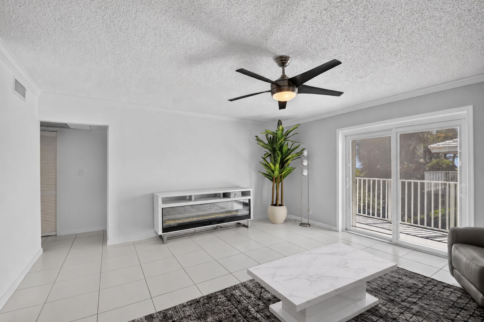 5500 Old Ocean Boulevard, Unit 210, Ocean Ridge, FL 33435 Photo