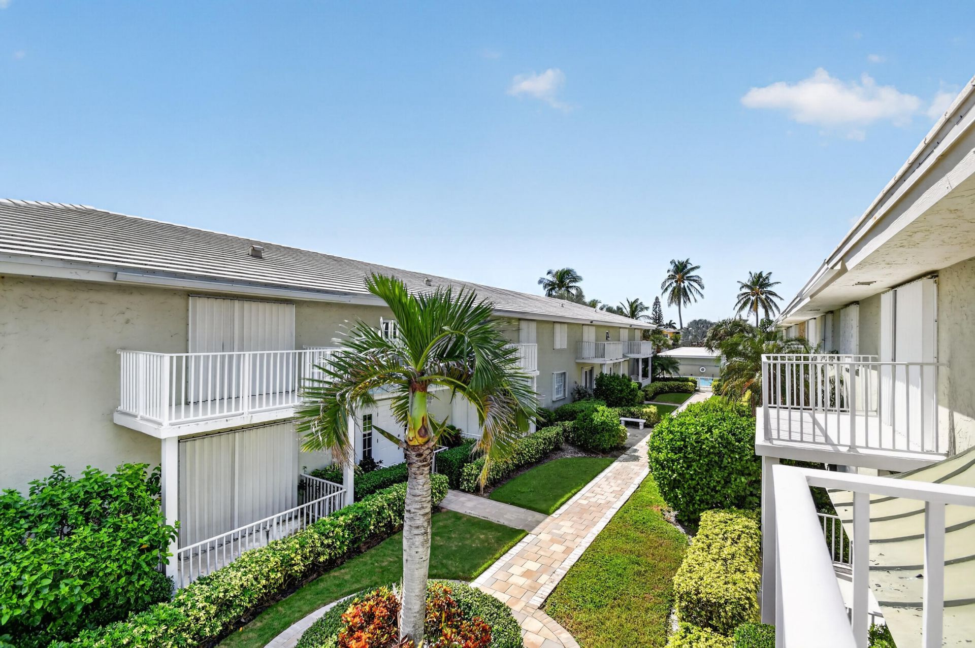 5500 Old Ocean Boulevard, Unit 210, Ocean Ridge, FL 33435 Photo