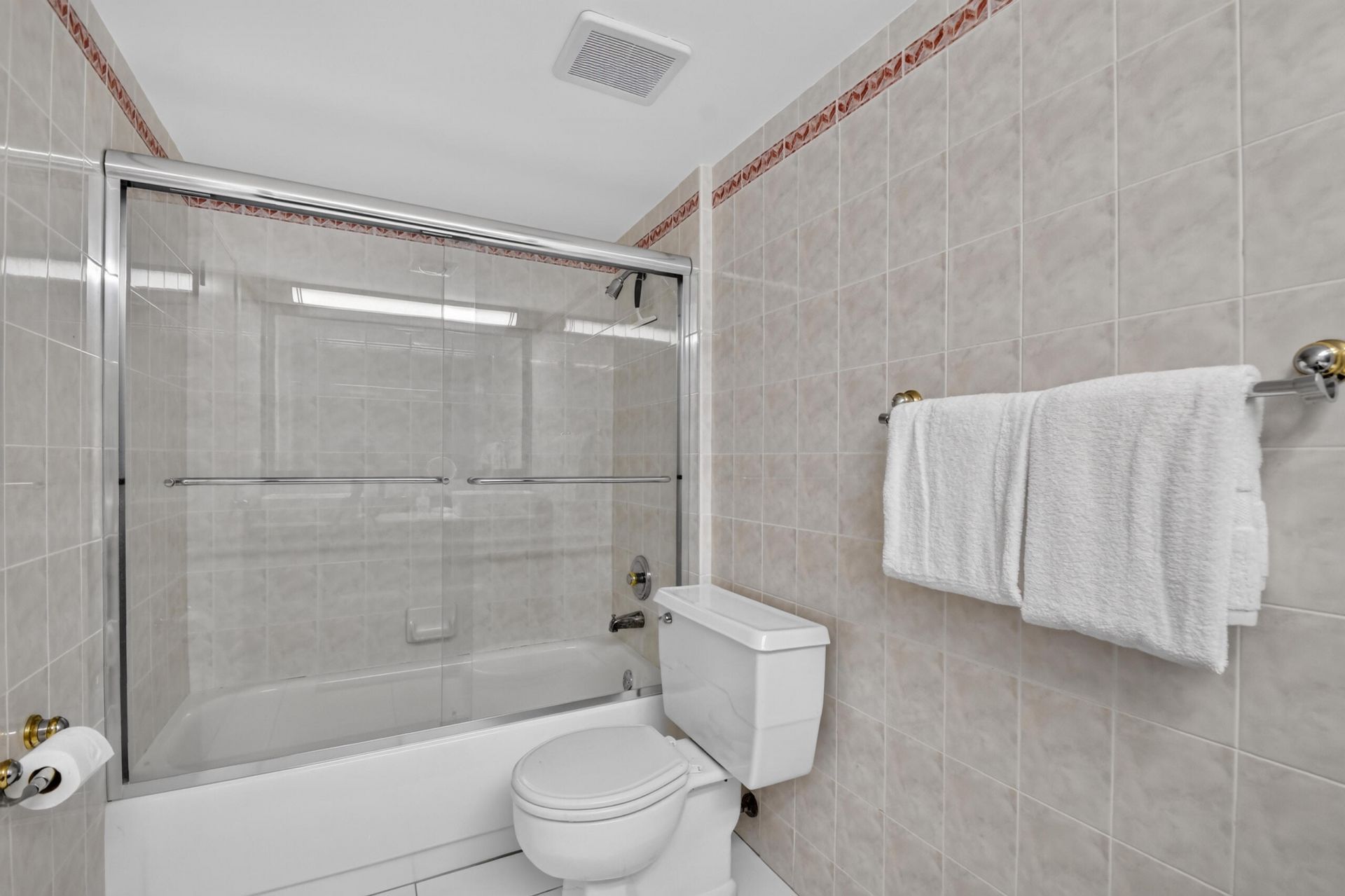 5500 Old Ocean Boulevard, Unit 210, Ocean Ridge, FL 33435 Photo
