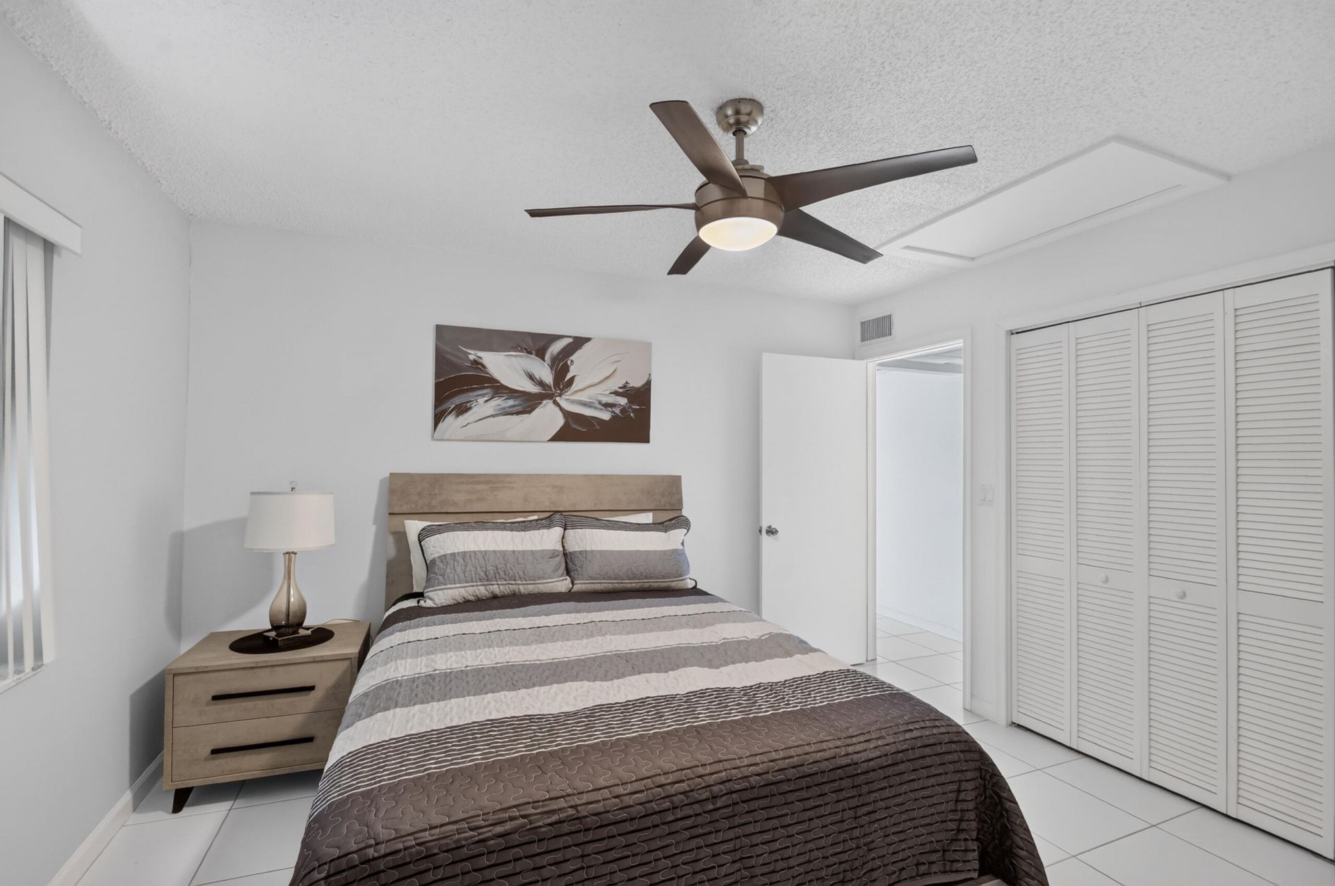 5500 Old Ocean Boulevard, Unit 210, Ocean Ridge, FL 33435 Photo