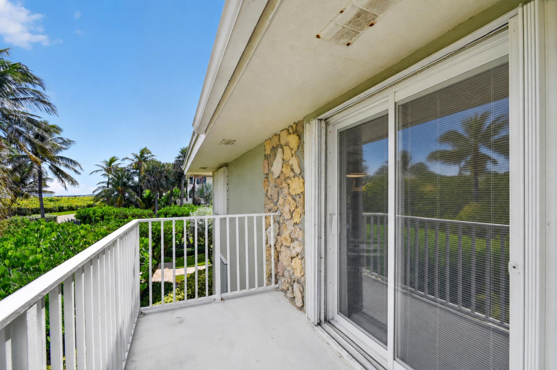 5500 Old Ocean Boulevard, Unit 210, Ocean Ridge, FL 33435 Photo