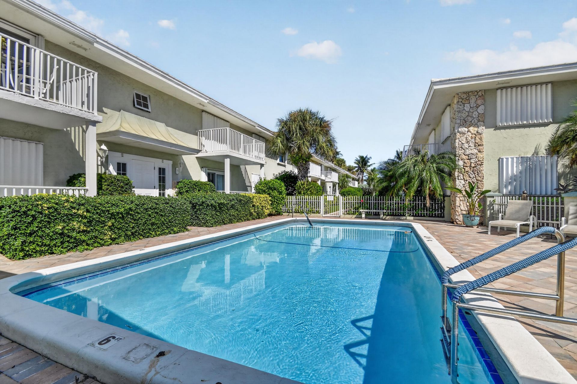 5500 Old Ocean Boulevard, Unit 210, Ocean Ridge, FL 33435 Photo