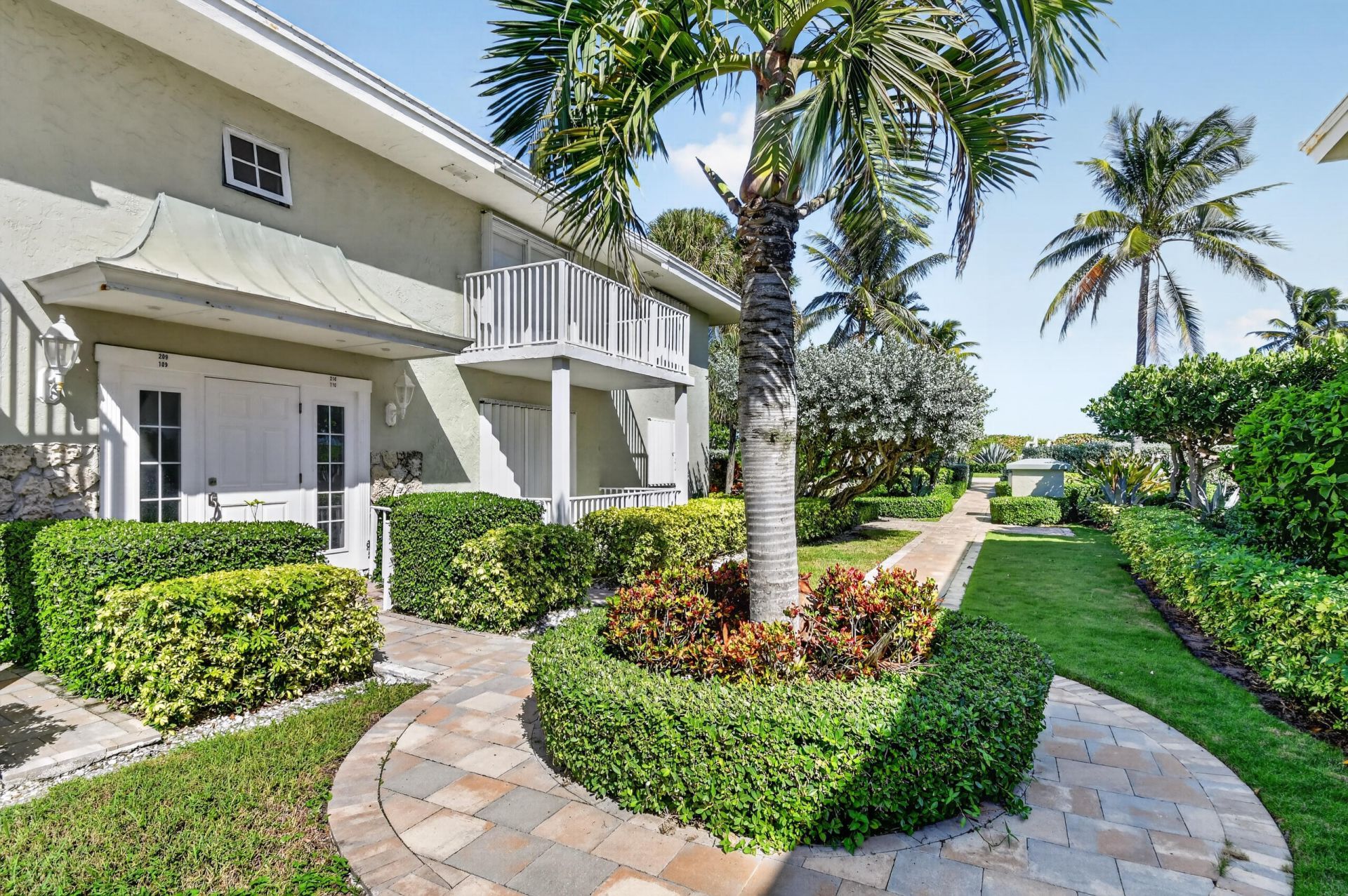 5500 Old Ocean Boulevard, Unit 210, Ocean Ridge, FL 33435 Photo