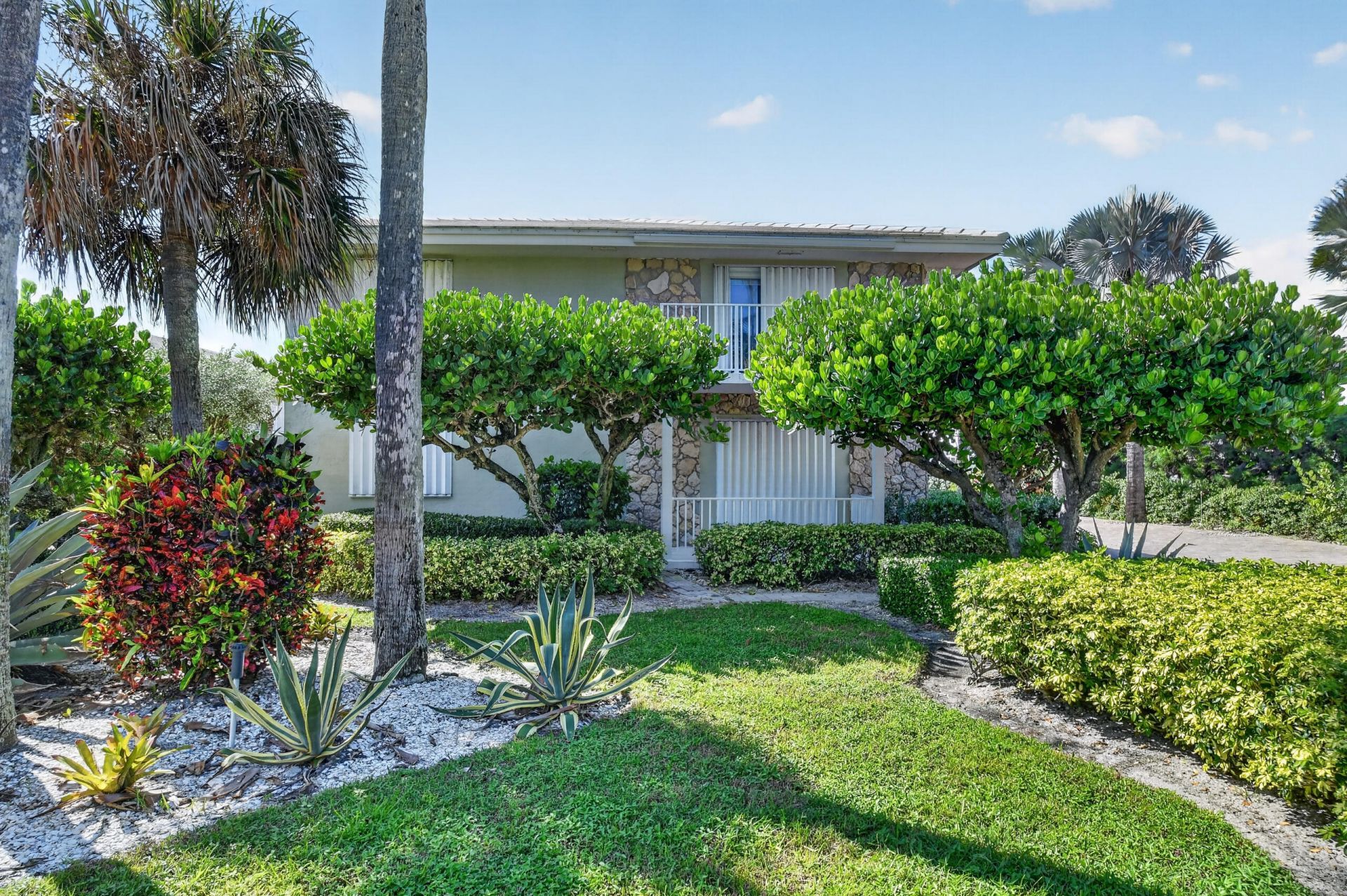 5500 Old Ocean Boulevard, Unit 210, Ocean Ridge, FL 33435 Photo