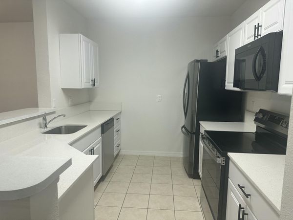 106 SW Peacock Boulevard, Port St. Lucie, FL 34986