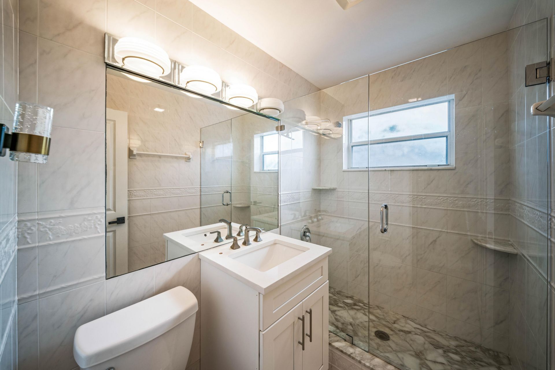 1020 Forest Court, West Palm Beach, FL 33405 Photo