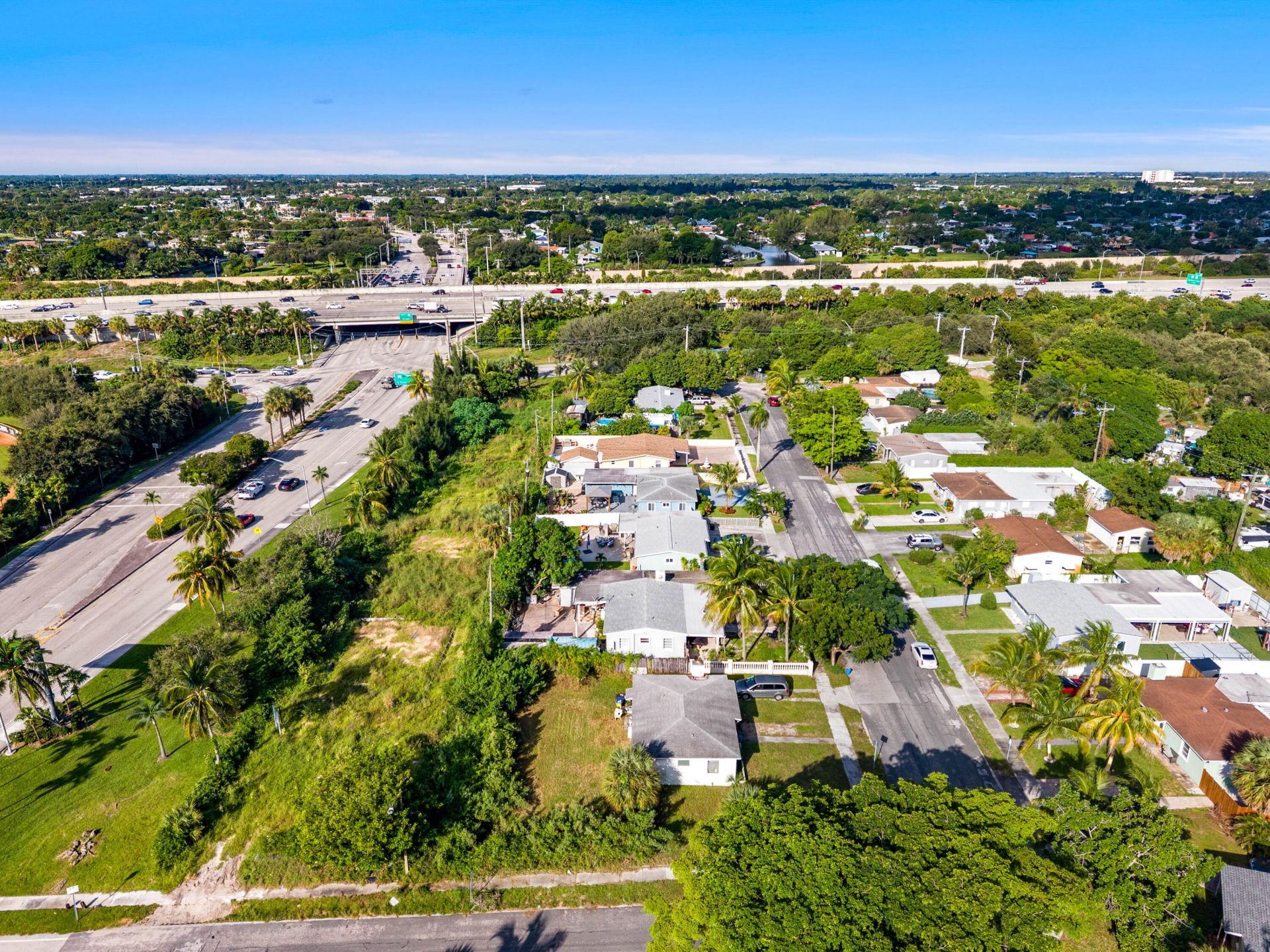 1020 Forest Court, West Palm Beach, FL 33405 Photo
