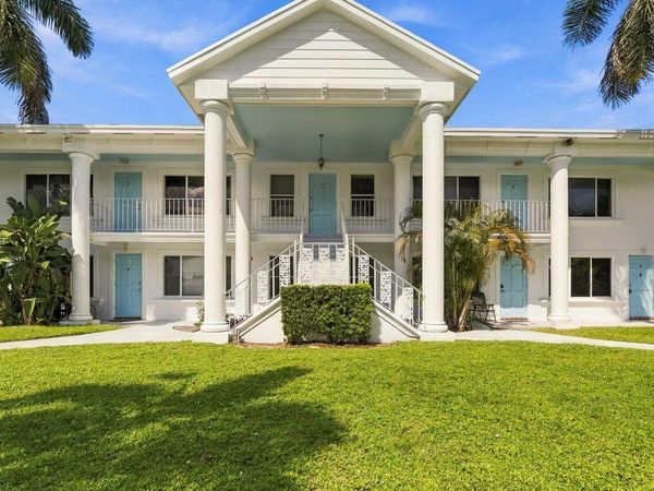 4529 NE 21st Avenue, Unit #3, Fort Lauderdale, FL 33308