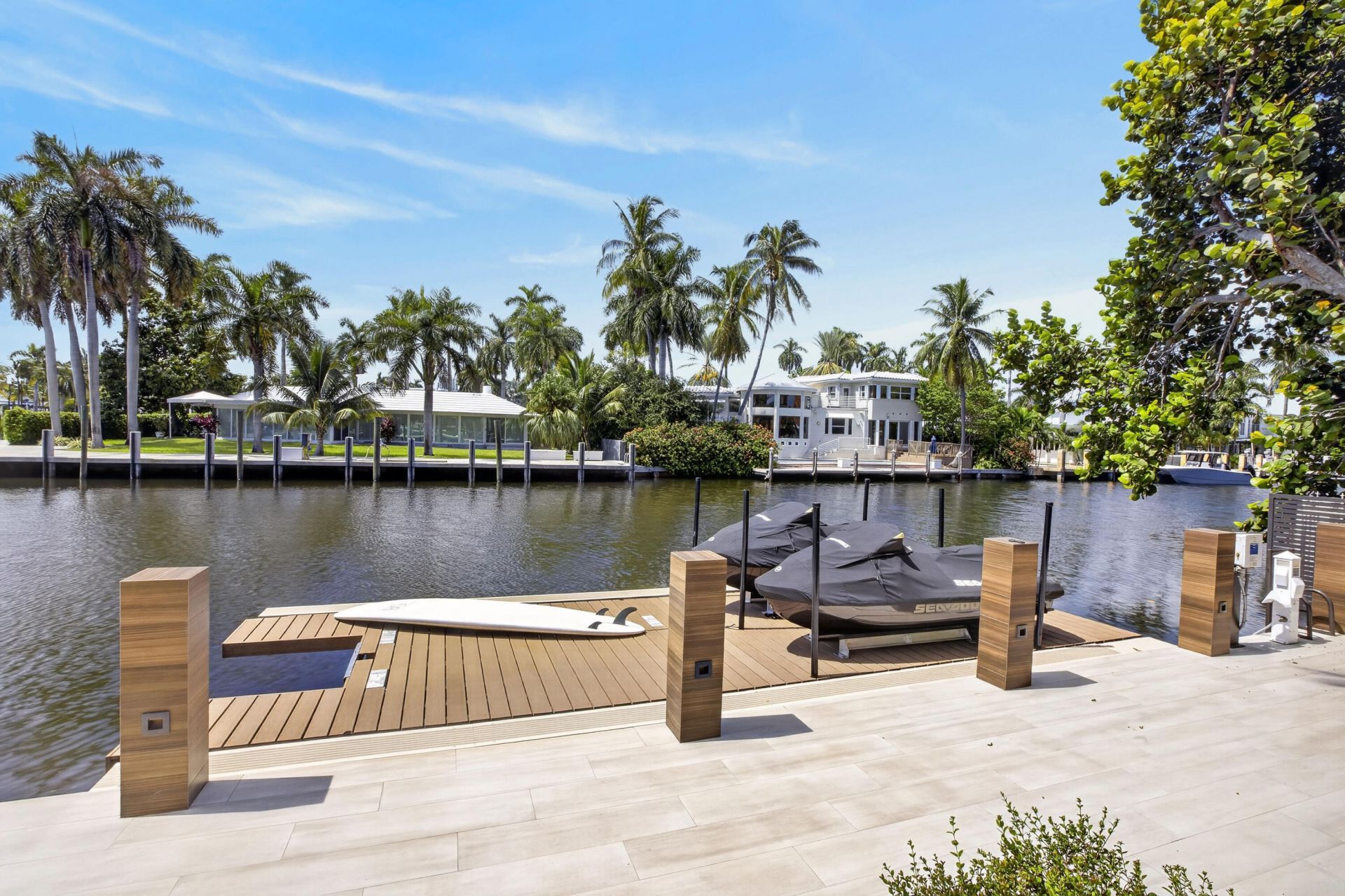 1 Royal Palm Drive, Fort Lauderdale, FL 33301 Photo