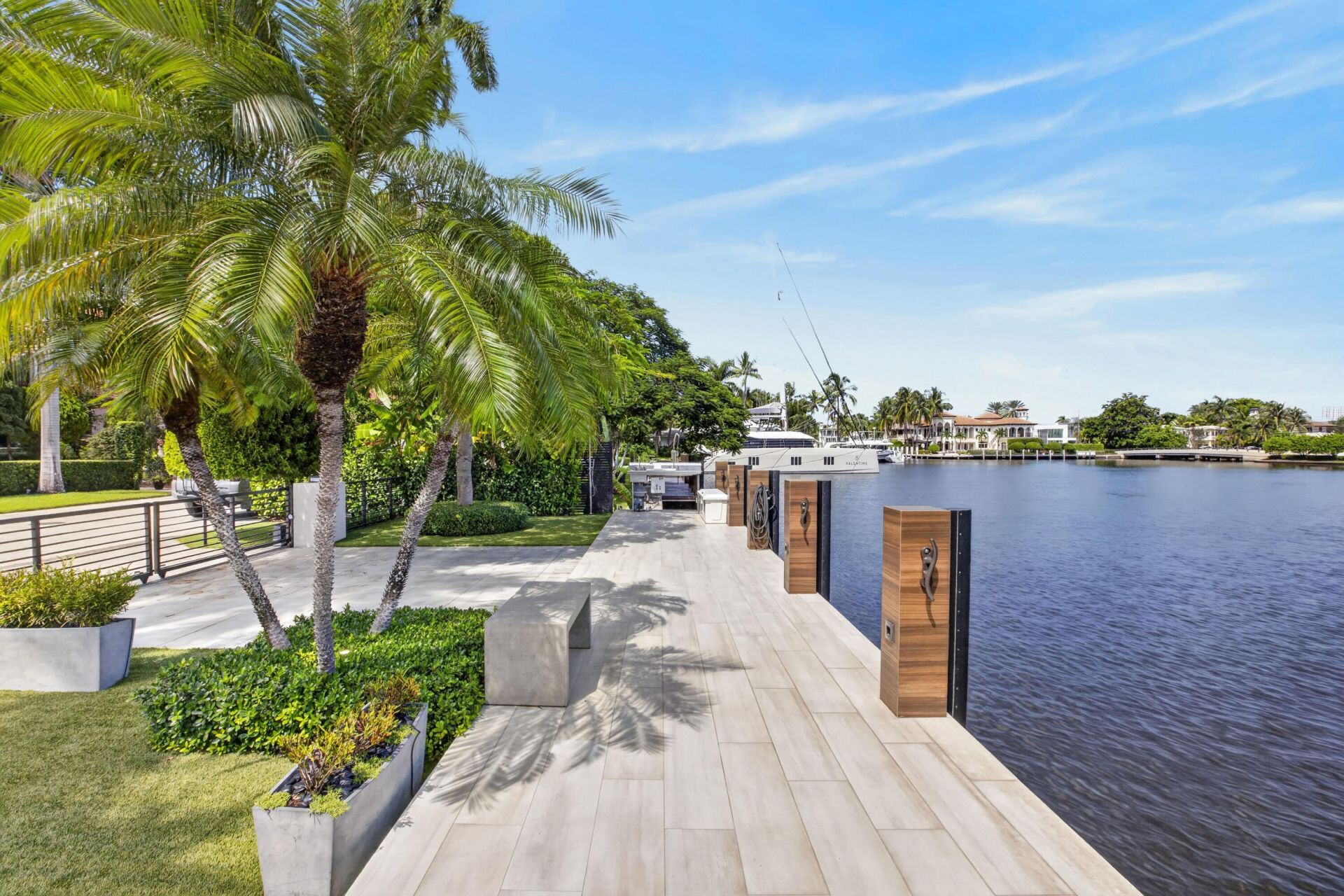 1 Royal Palm Drive, Fort Lauderdale, FL 33301 Photo
