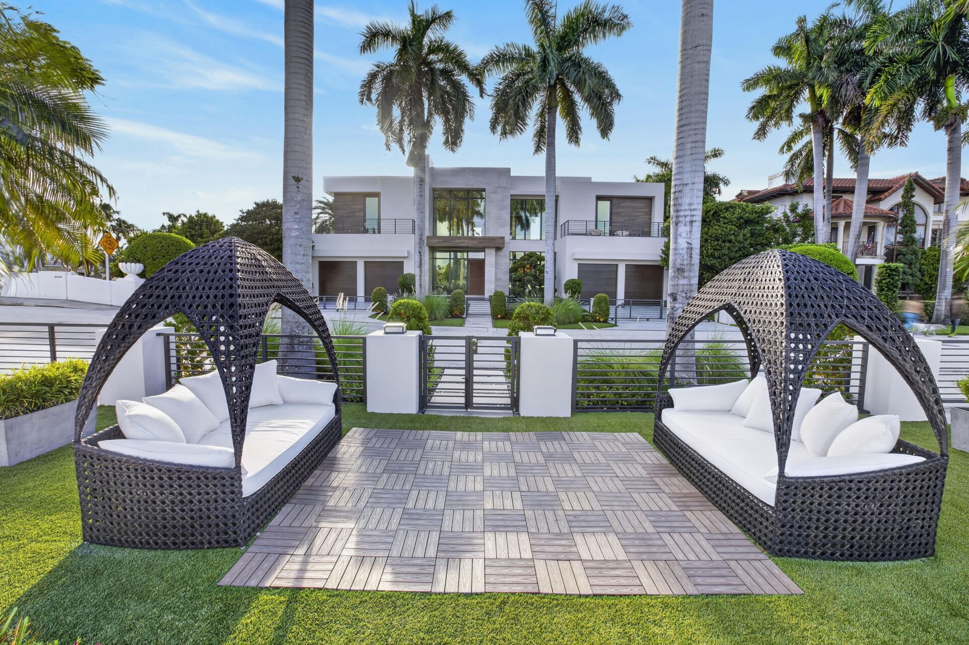 1 Royal Palm Drive, Fort Lauderdale, FL 33301 Photo
