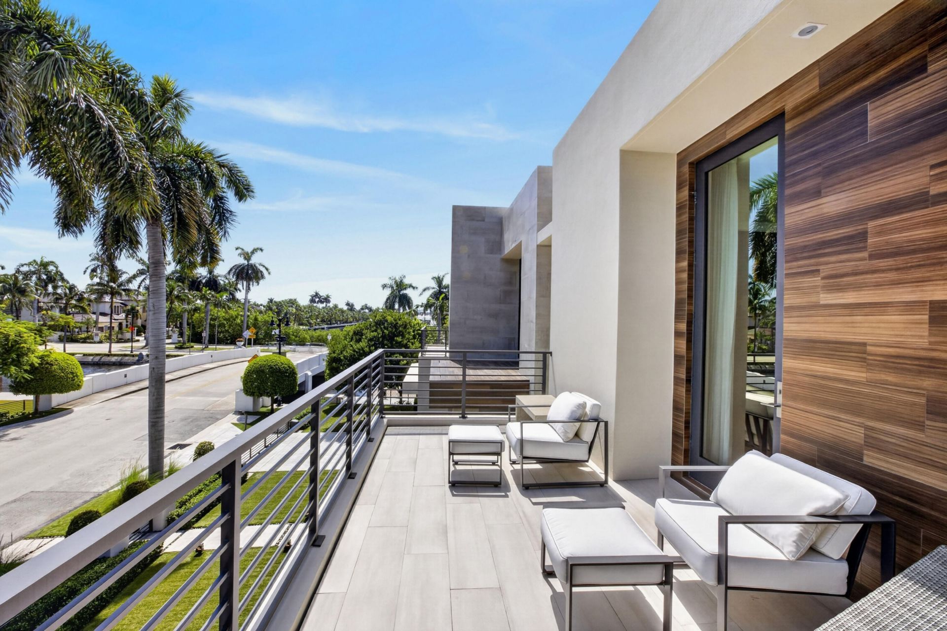 1 Royal Palm Drive, Fort Lauderdale, FL 33301 Photo