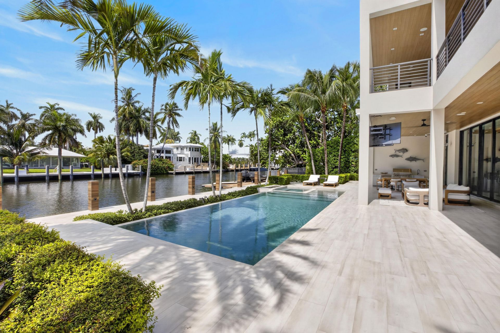 1 Royal Palm Drive, Fort Lauderdale, FL 33301 Photo