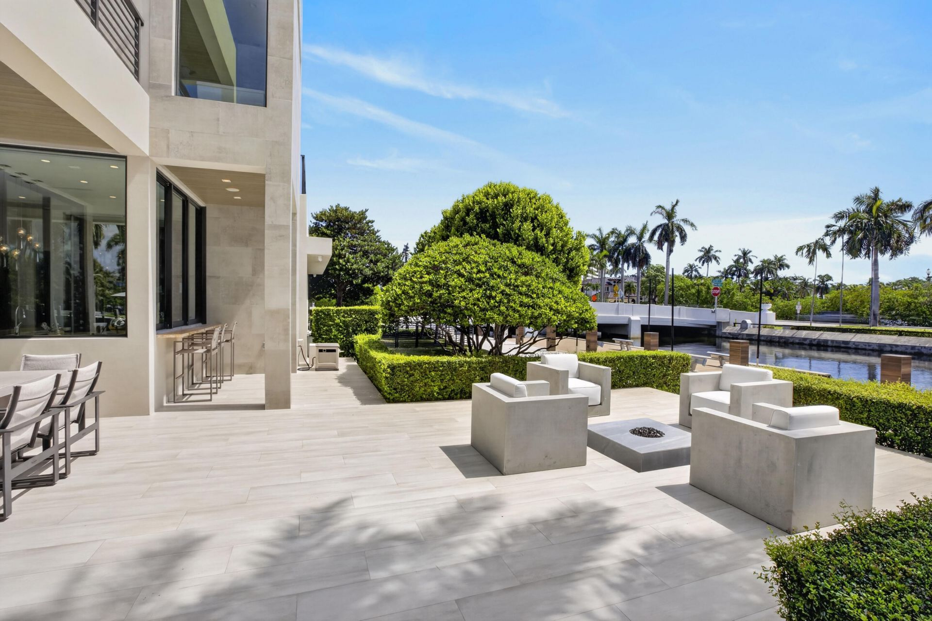 1 Royal Palm Drive, Fort Lauderdale, FL 33301 Photo
