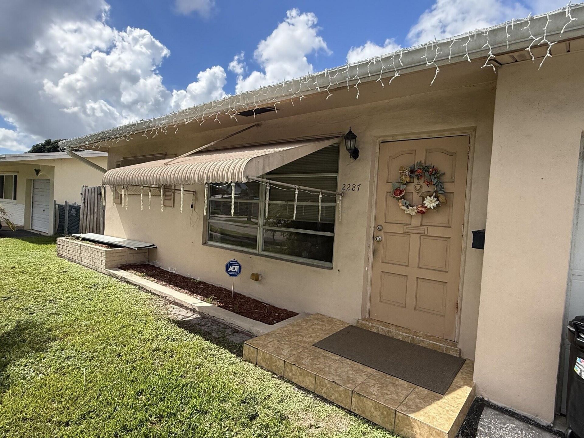 2287 NW 81st Avenue, Sunrise, FL 33322 Photo