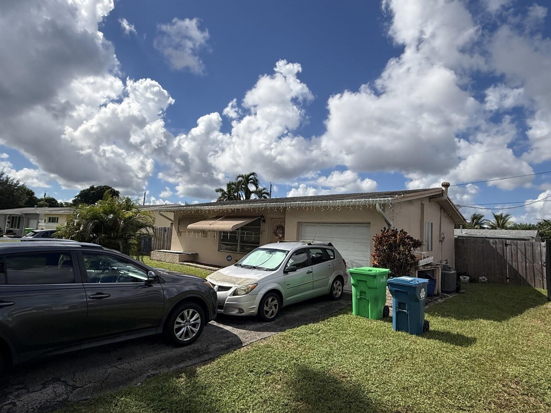 2287 NW 81st Avenue, Sunrise, FL 33322 Photo