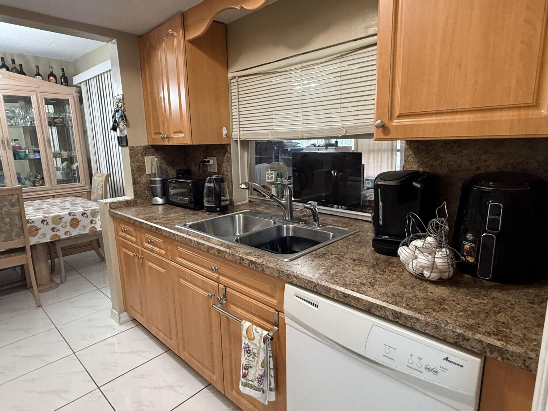 2287 NW 81st Avenue, Sunrise, FL 33322 Photo