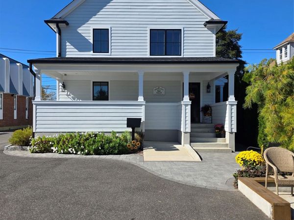 107 Cooper Street , Babylon, NY 11702