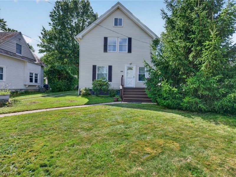 19289 Westwood Drive, Strongsville, OH 44149 Photo 4