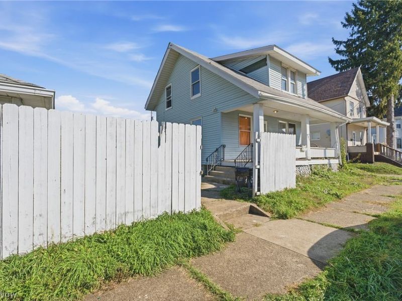 2015 10th Street SW, Canton, OH 44706 Photo 4