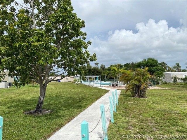 603 Tahiti Way Ne, Jensen Beach, FL 34957 Photo