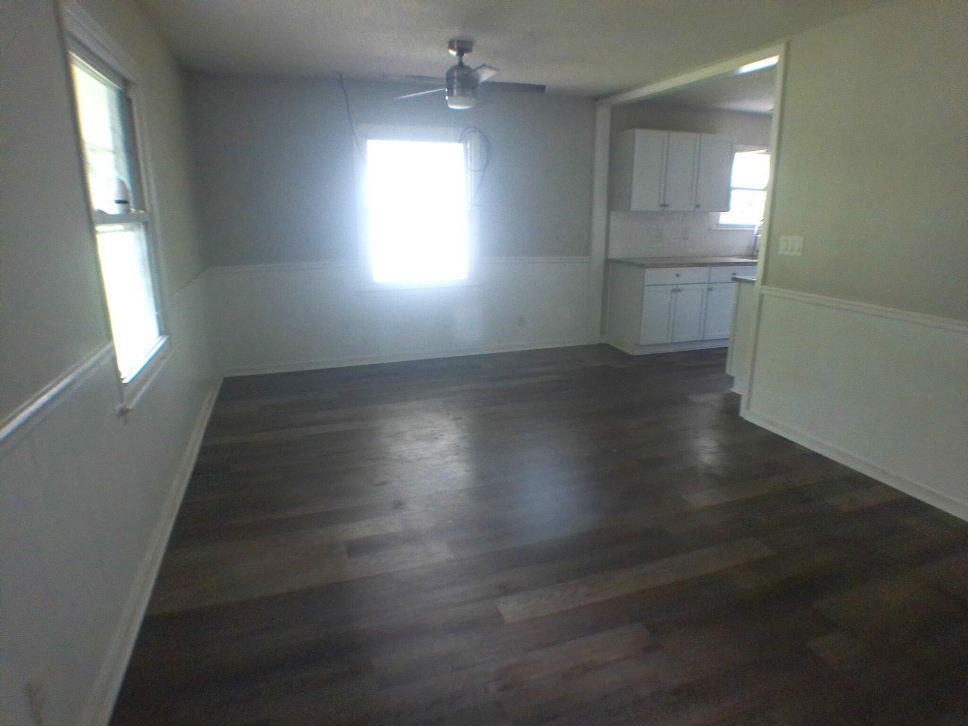1206 Hawthorne Road Photo 2