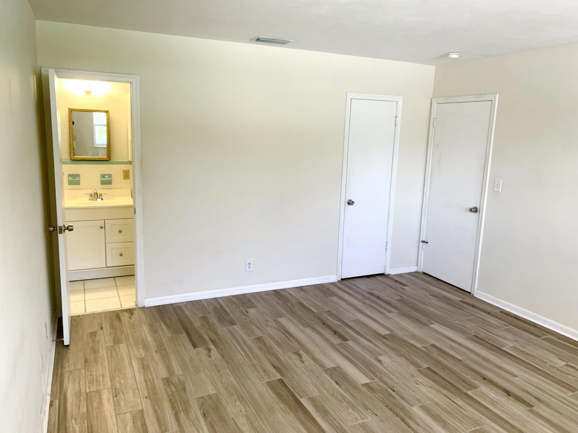 243 SW 4th Street, Boca Raton, FL 33432 Photo