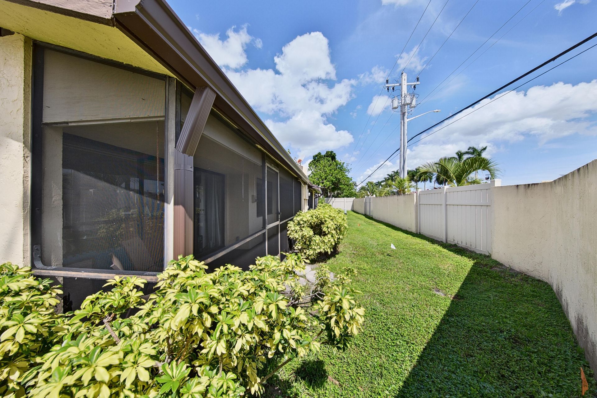 803 Banks Road, Margate, FL 33063 Photo