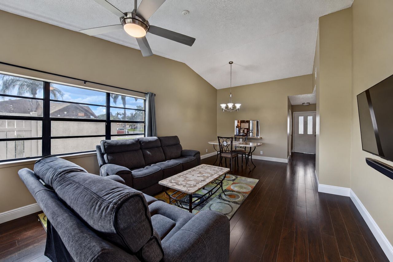 803 Banks Road, Margate, FL 33063 Photo