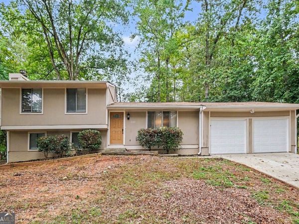 5765 Fieldstone Drive, Lithonia, GA 30038