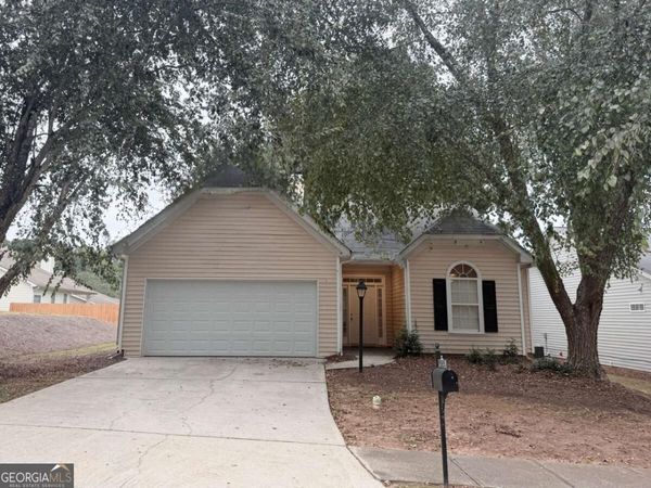 204 Kingfisher Point, Stockbridge, GA 30281