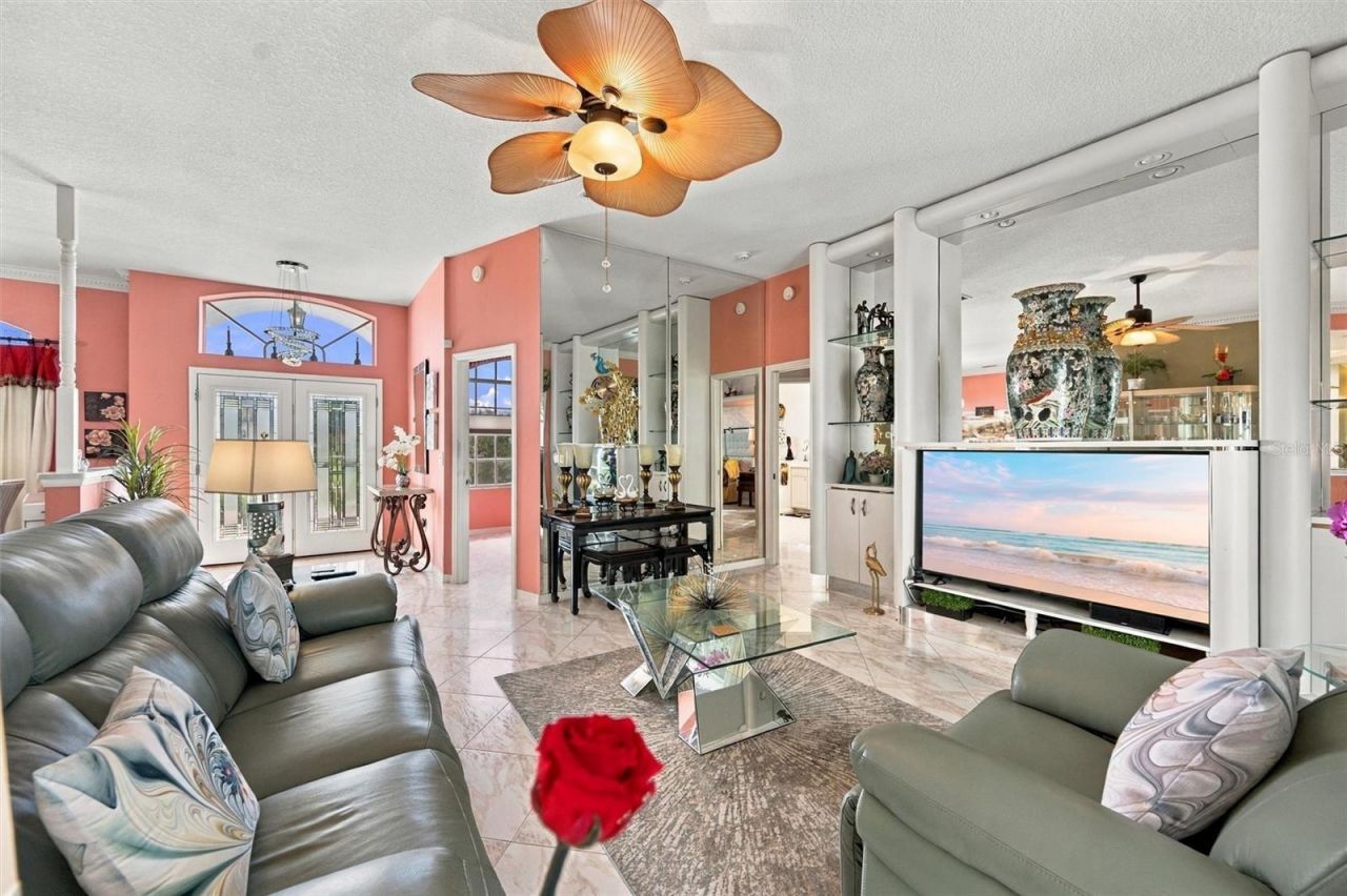2223 Platinum Drive , Sun City Center, FL 33573 Photo