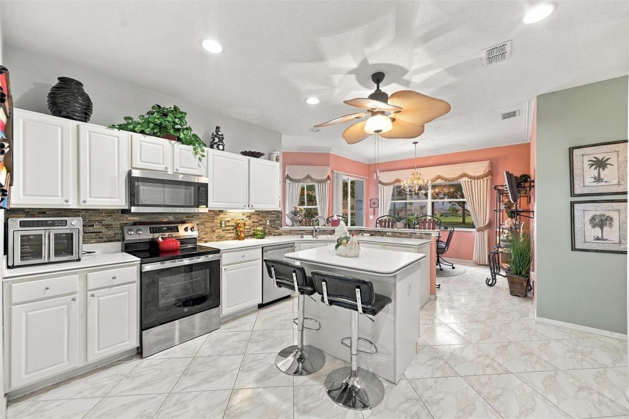 2223 Platinum Drive , Sun City Center, FL 33573 Photo