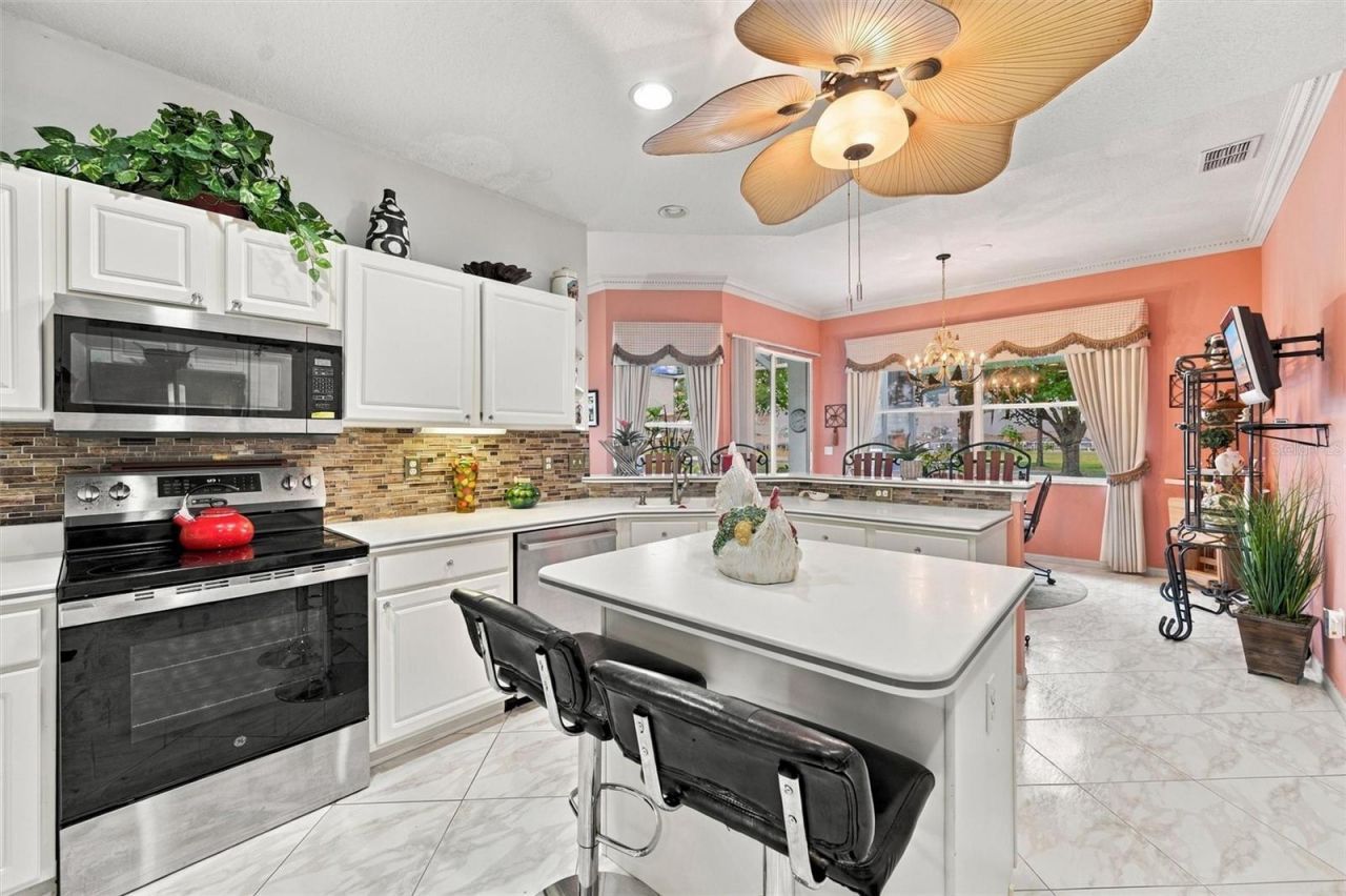 2223 Platinum Drive , Sun City Center, FL 33573 Photo