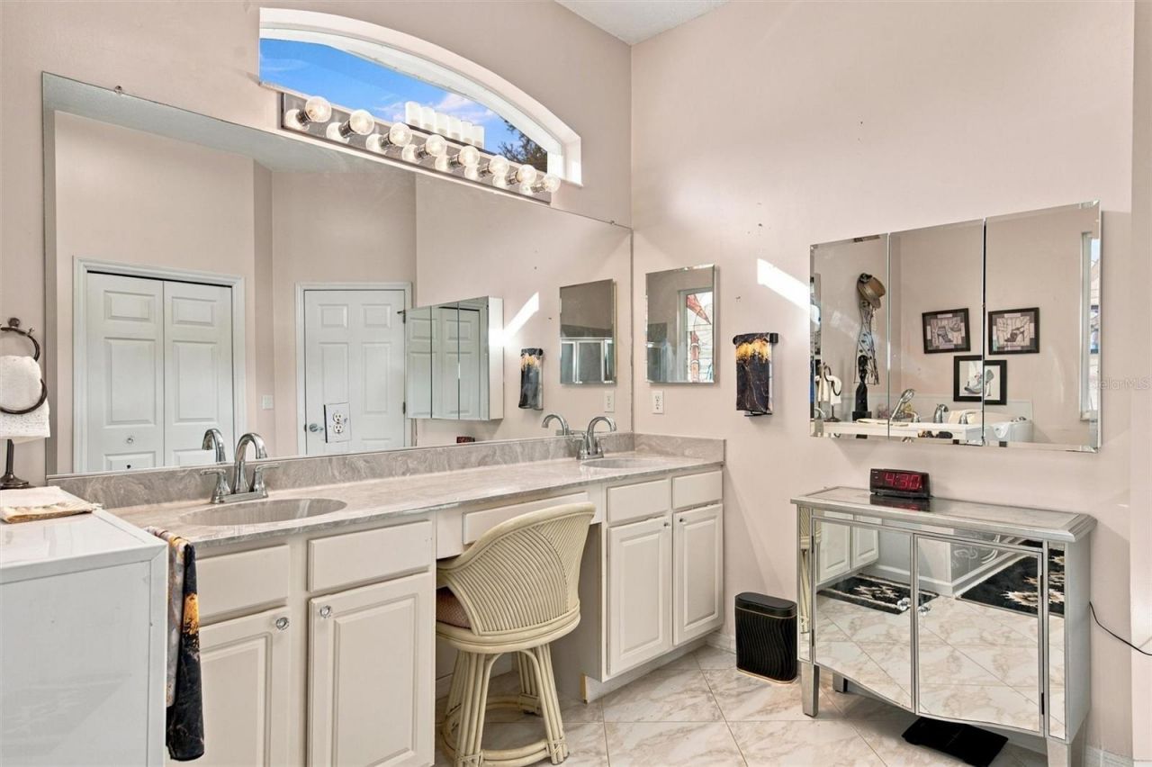 2223 Platinum Drive , Sun City Center, FL 33573 Photo